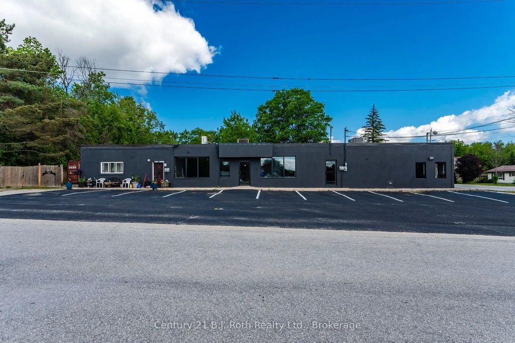 338 Park Street 2, Tay