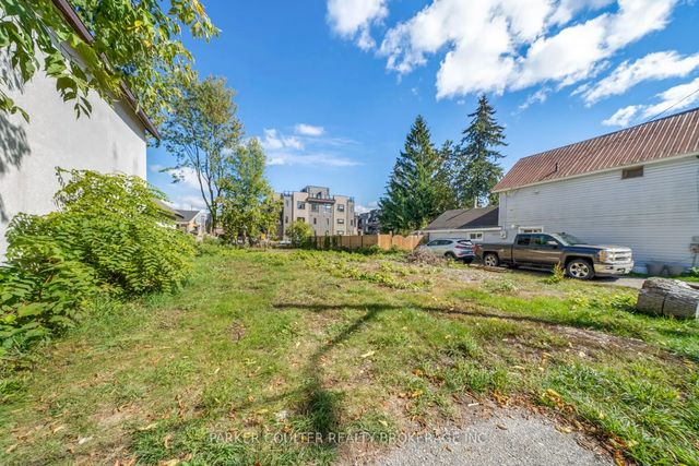 58 Scott Street, Orillia