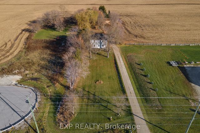 8184 26 Highway, Clearview