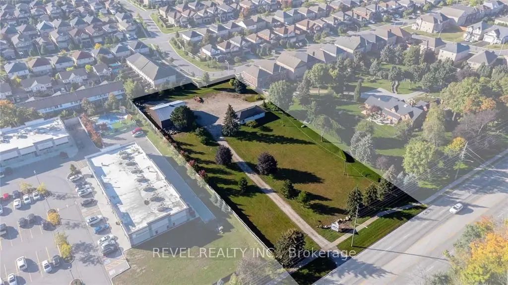 821 Big Bay Point Road, Barrie