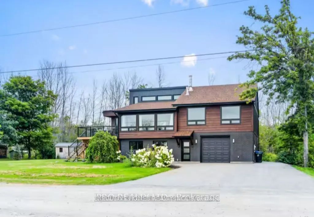 39 Long Point Road, Tay
