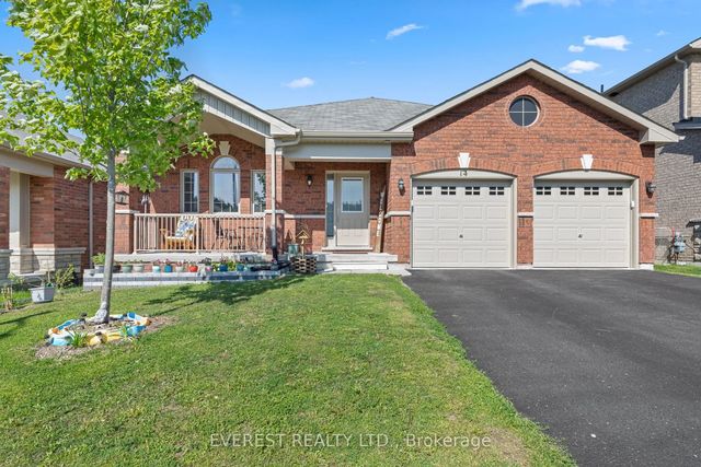 14 Hewson Street, Penetanguishene