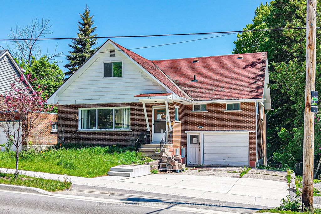 166 Laclie Street, Orillia