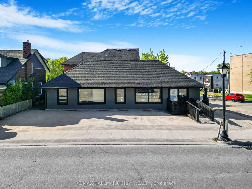 49 Colborne Street E, Orillia