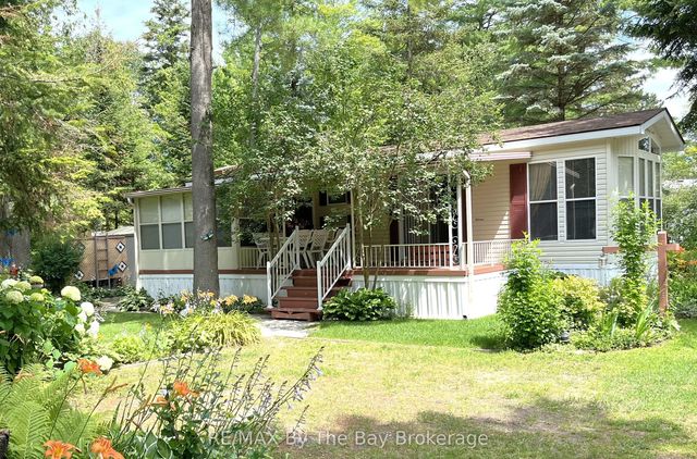 85 Theme Park Drive 247, Wasaga Beach