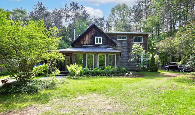 1445 Cedar Point Road, Tiny