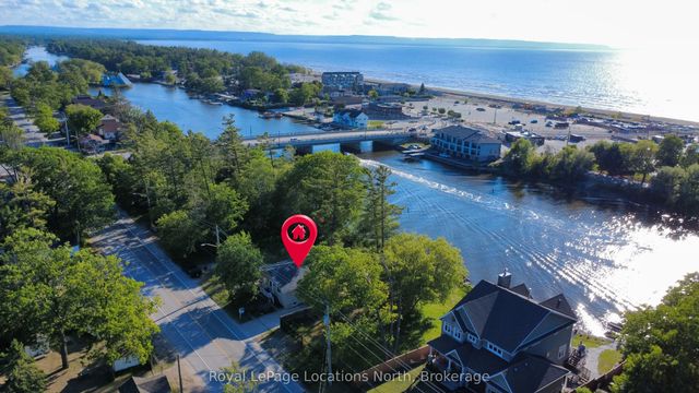 32 River Road E, Wasaga Beach