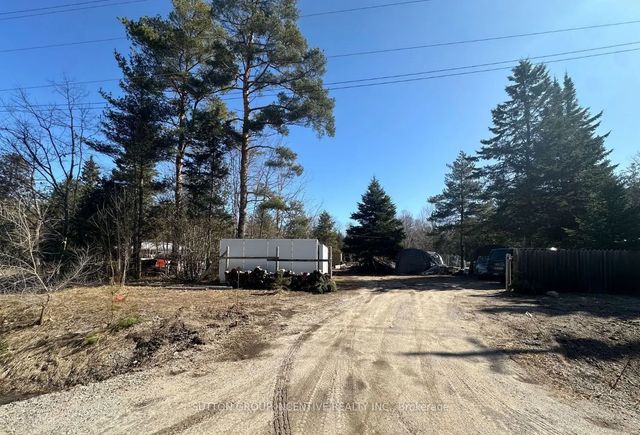 7183 Hwy 93 Highway, Tay