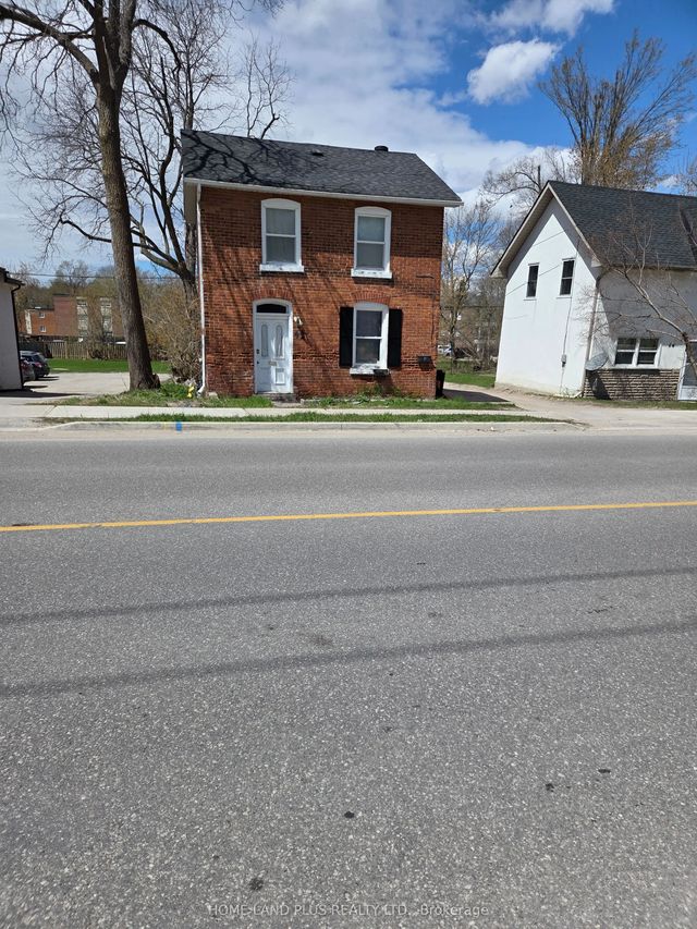 42 Penetang Street, Barrie