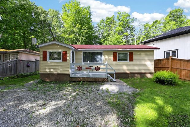 48 Mcarthur Drive, Penetanguishene