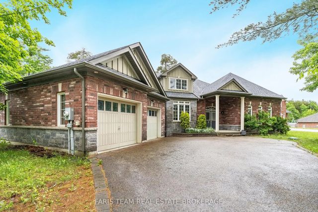 4 Diamond Valley Drive, Oro-Medonte