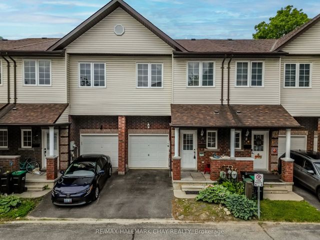 488 Yonge Street 9, Barrie