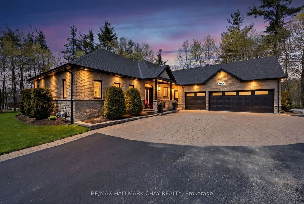 25 Laddie Lane, Springwater