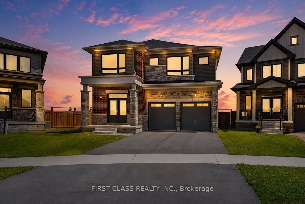 15 Abbey Crescent, Barrie