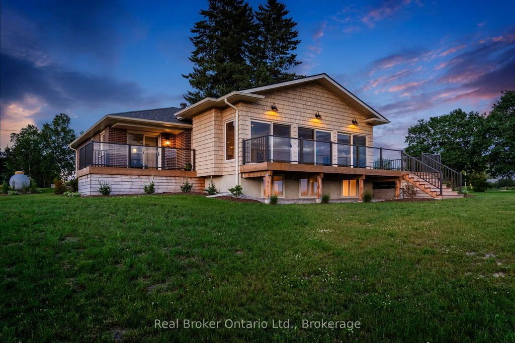 930 Marshall Road, Tiny