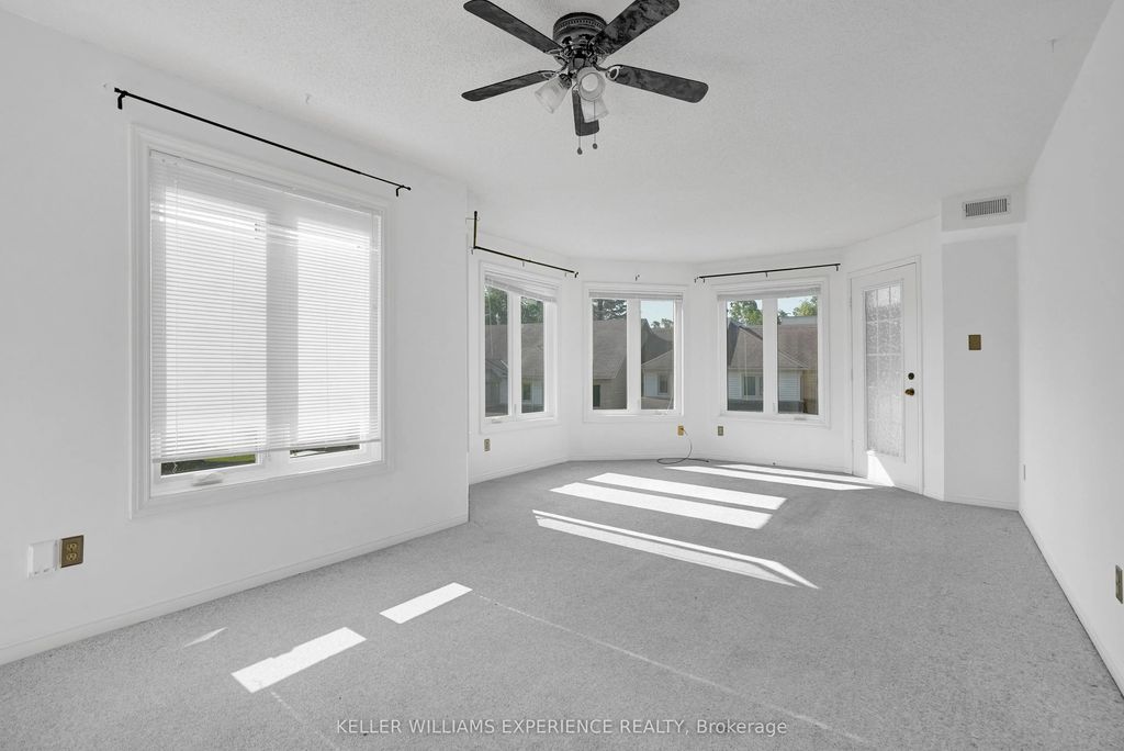 492 Laclie Street 204, Orillia