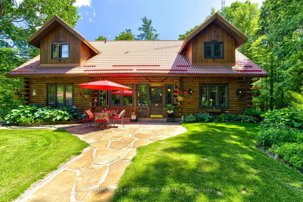1519 Nursery Road, Springwater