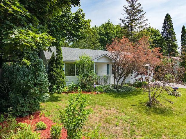 333 Oak Street, Collingwood