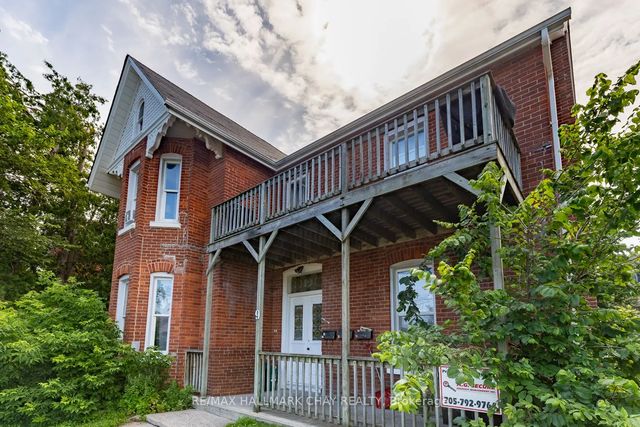 9 Penetang Street, Barrie