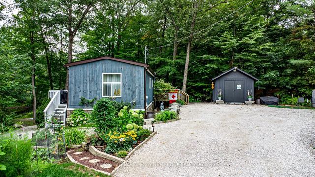 7498 Island Crescent, Ramara