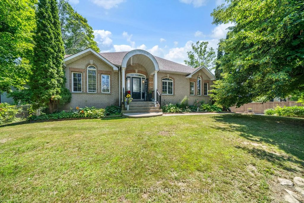 12 Mariposa Crescent, Oro-Medonte