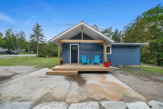14 Earldom Boulevard, Tay