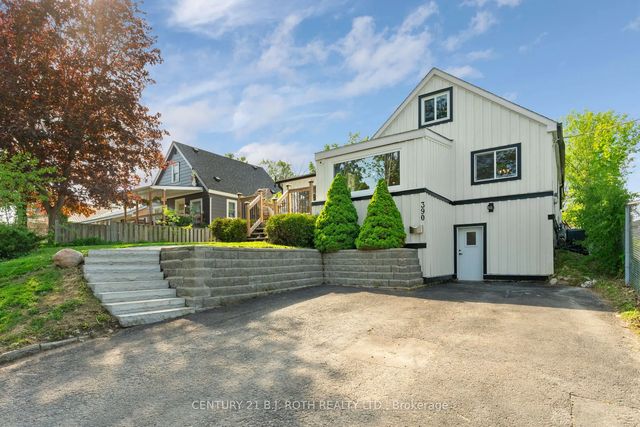 390 Arthur Street, Orillia