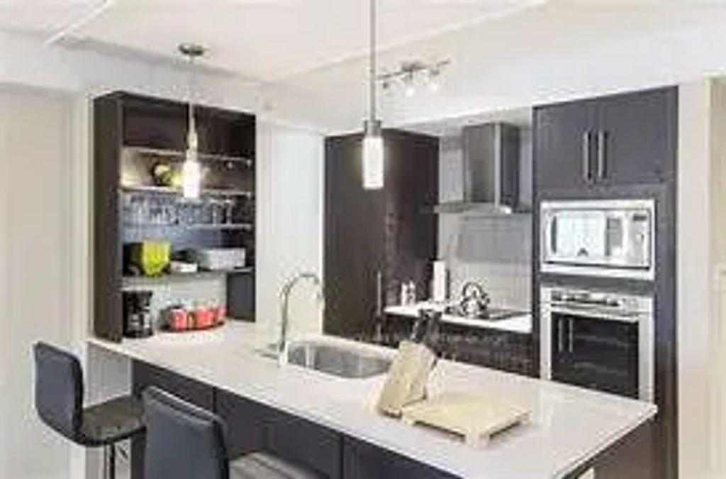 9 Harbour Street E 5100-5102, Collingwood