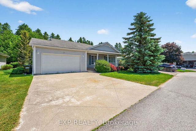 30 Illinois Crescent, Wasaga Beach