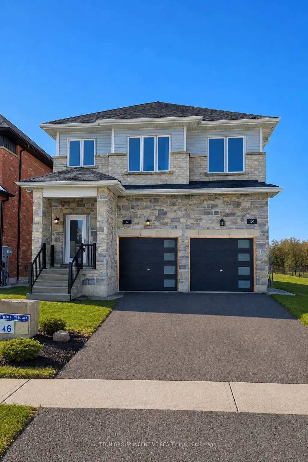 5 Ranch Terrace 2, Barrie