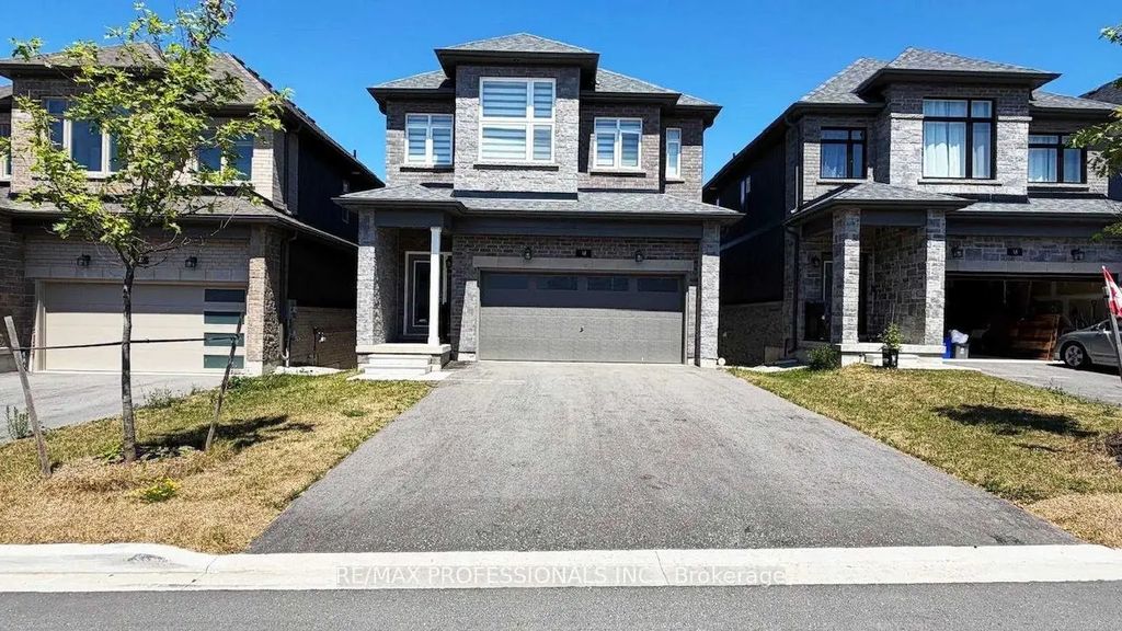 14 Barnyard Trail, Barrie