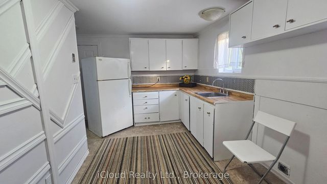 241 John Street, Orillia