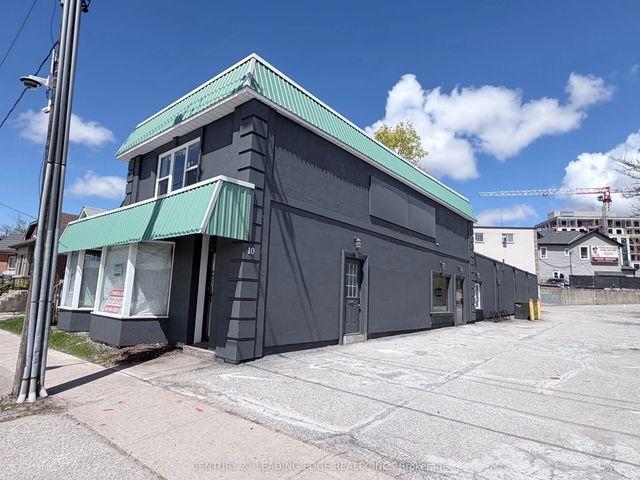 10 Ross Street 2, Barrie