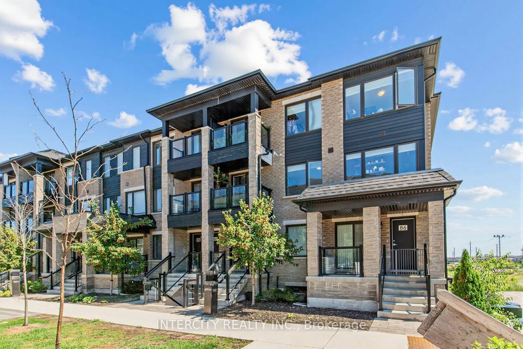 84 Appletree Lane 59, Barrie