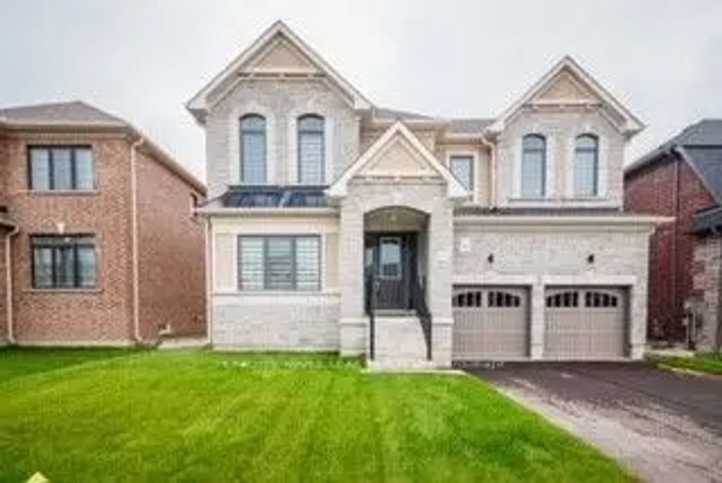 216 Warden Street, Clearview