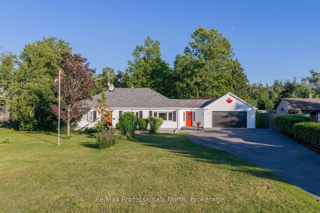 2381 11 Highway, Oro-Medonte