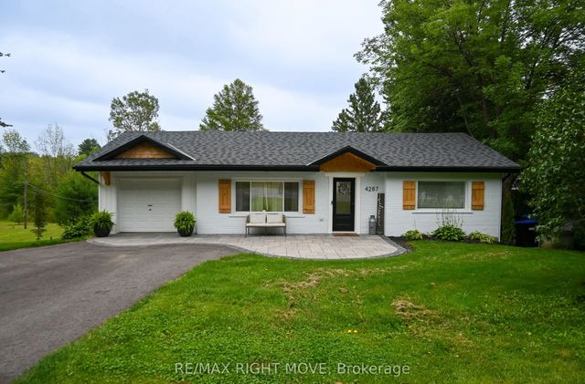 4287 Huronia Road, Severn