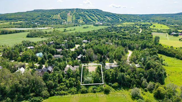 11 Osler Pines Drive, Clearview