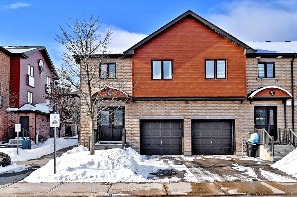 31 Madelaine Drive 6, Barrie
