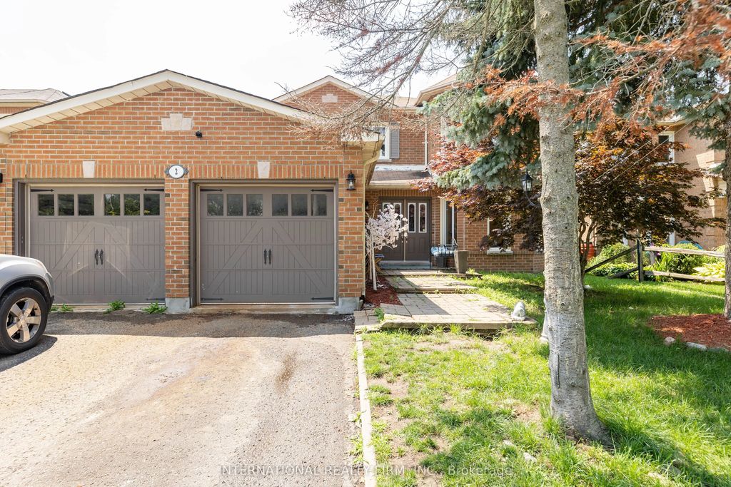 2 Hook Court, Barrie