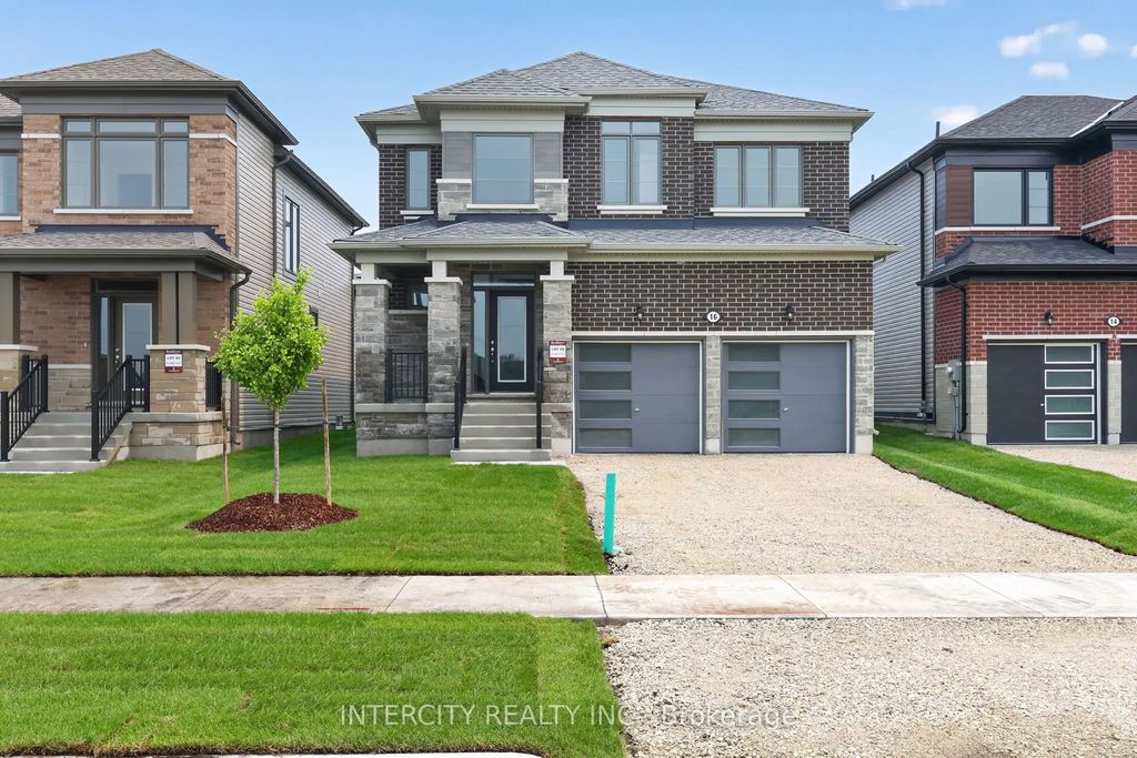 16 Legacy Circle, Wasaga Beach