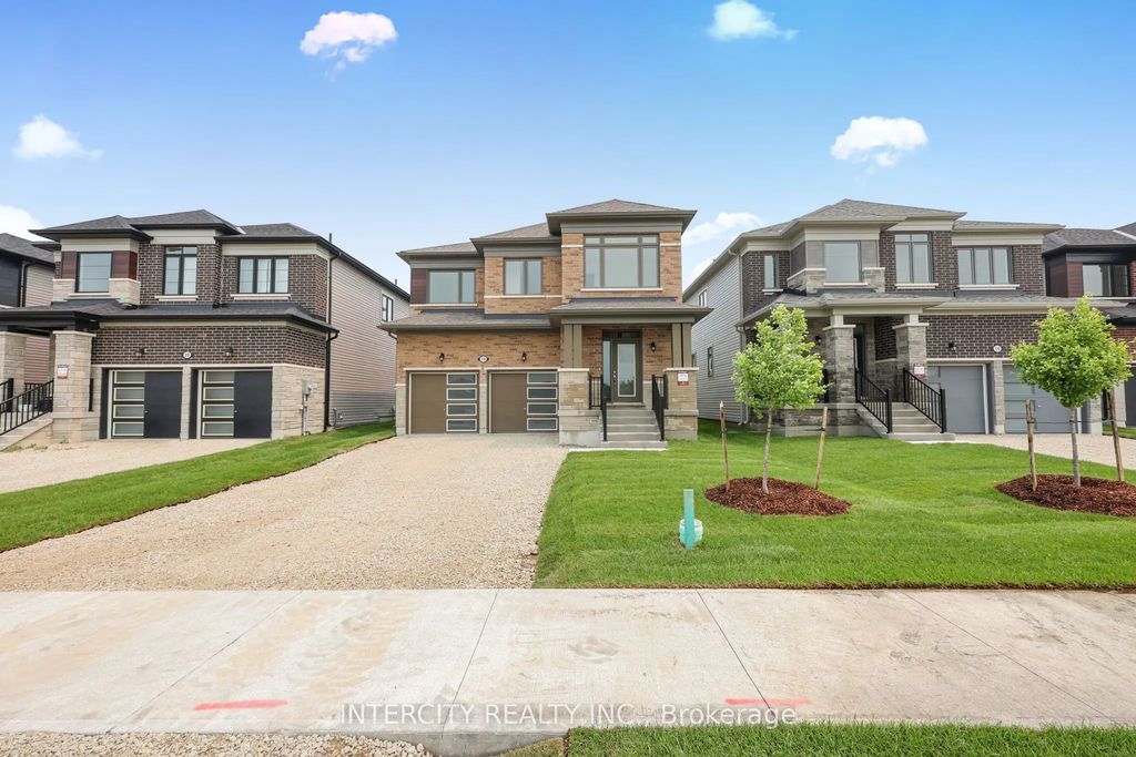 18 Legacy Circle, Wasaga Beach