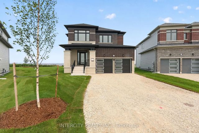 26 Legacy Circle, Wasaga Beach