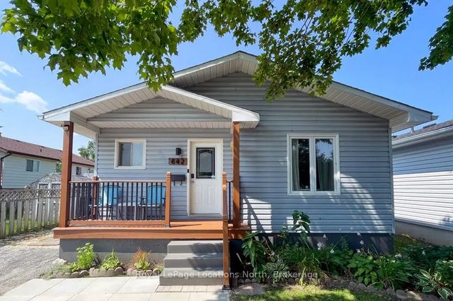 642 Spruce Street, Collingwood