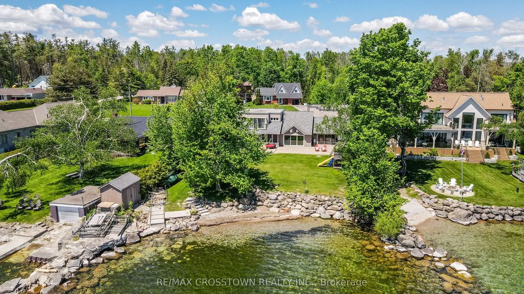 183 Lakeshore Road W, Oro-Medonte