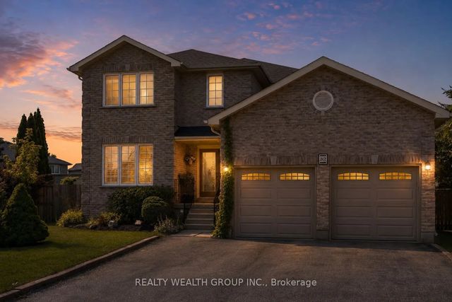 32 Reynolds Lane, Barrie