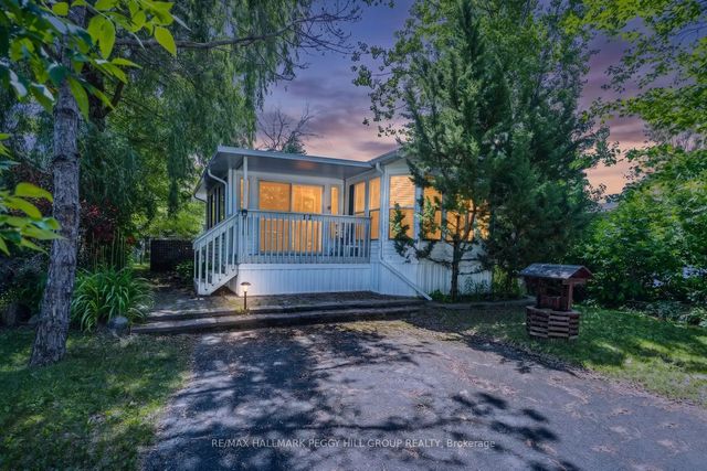 13 Huron Circle, Wasaga Beach