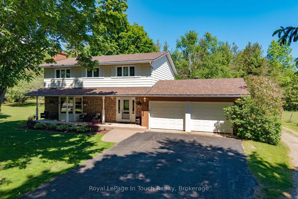 756 Champlain Road, Tiny