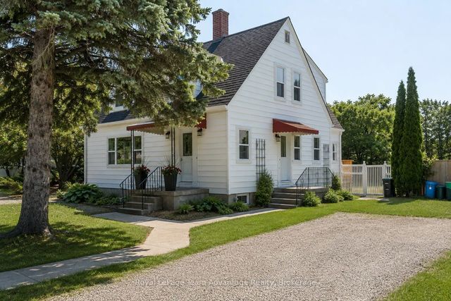 9 Houden Street, Springwater
