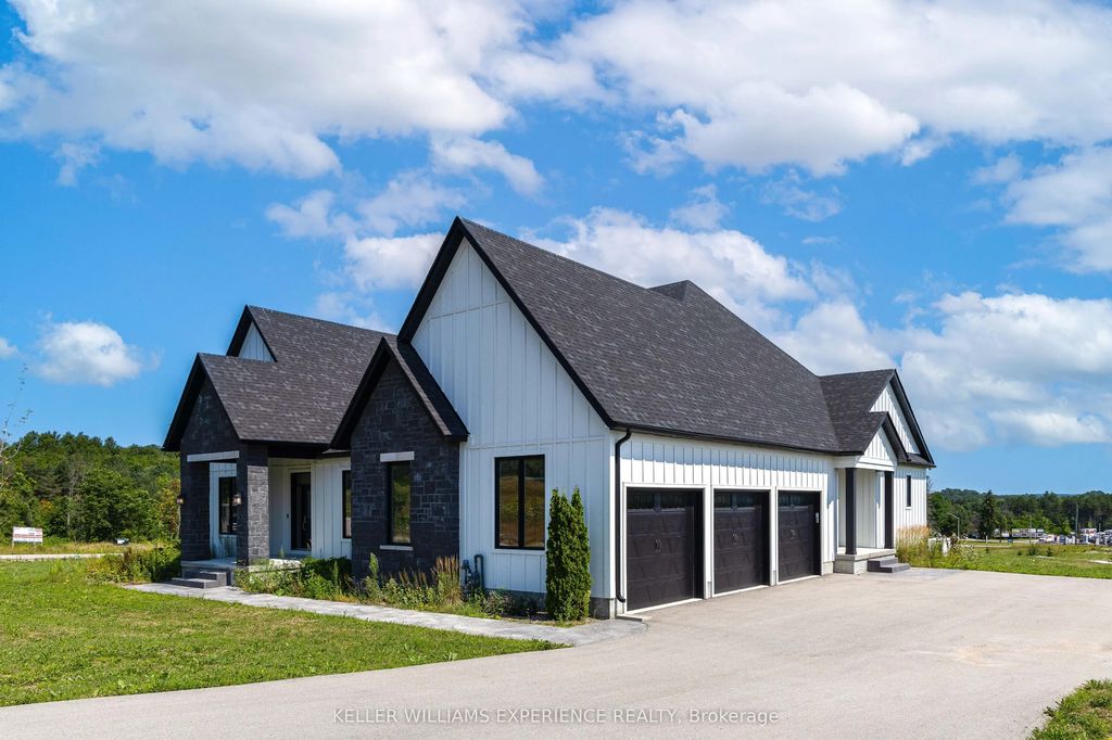 96 Waverley Heights, Tay